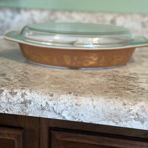 1960’s Pyrex Brown Casserole Dish with Lid